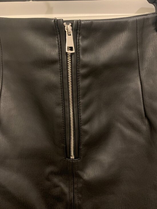 Anthropologie Black Faux Leather Mini Skirt - Picture 5 of 6